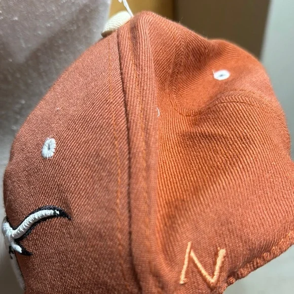 Zephyr Burnt Orange Cap with Longhorn Design some fading - Picture 4 of 5